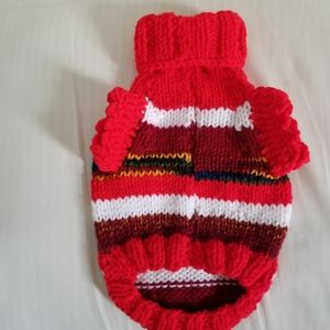Chihuahua Handmade red knitted sweater
